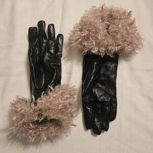 Zara Black Faux Leather Gloves with Pink Faux Fur Trim